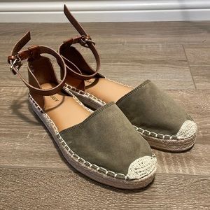 Espadrilles NWOT